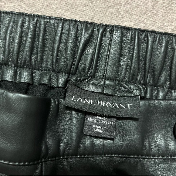 NWT Lane Bryant Faux Leather Extra Wide Leg Pants Plus Size 24 Elastic Black - Picture 6 of 8